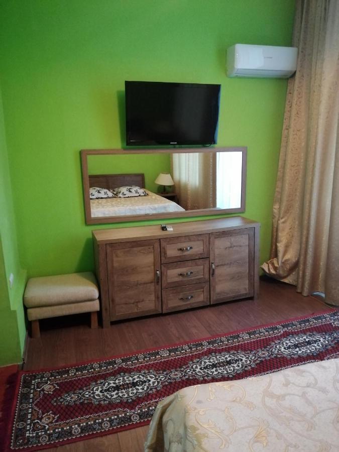 Hotel Rares Botosani Luaran gambar