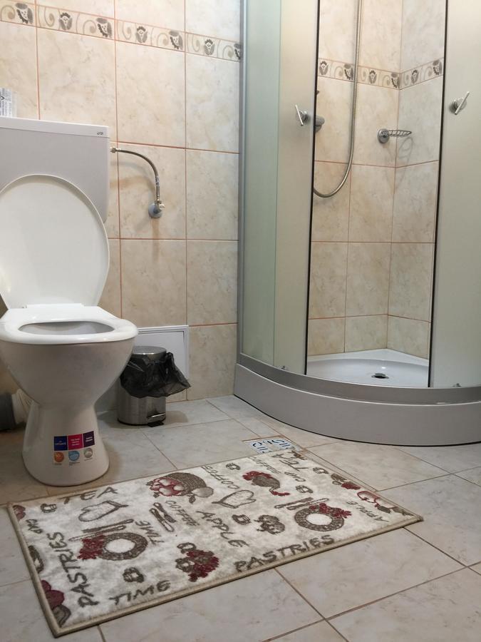 Hotel Rares Botosani Luaran gambar
