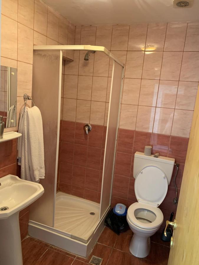 Hotel Rares Botosani Luaran gambar